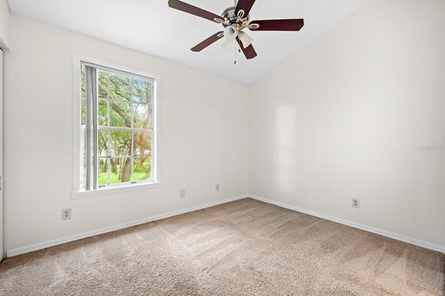 11317 STRATTON PARK DRIVE, Temple Terrace, FL 33617