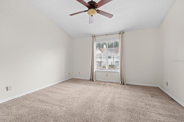 11317 STRATTON PARK DRIVE, Temple Terrace, FL 33617