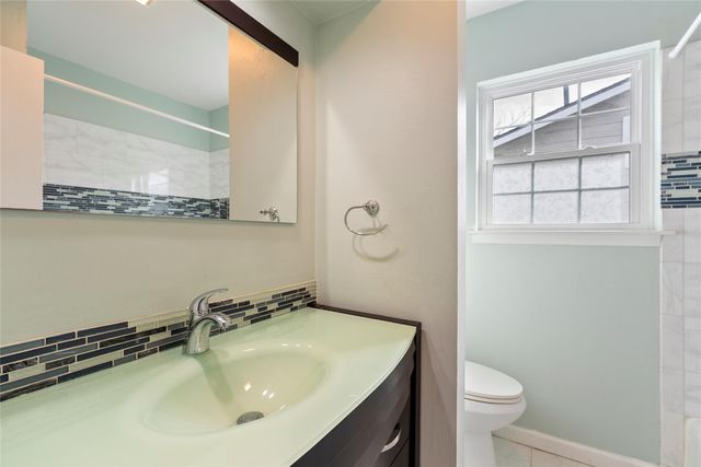 5305 Medford DR, Austin, TX 78723