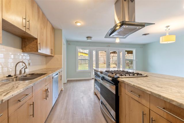 5305 Medford DR, Austin, TX 78723