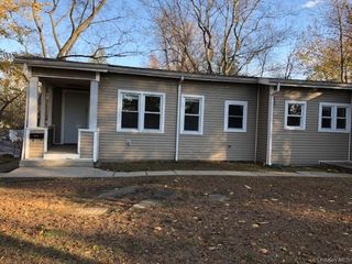 19 Henning Drive 1, Montrose, NY 10548
