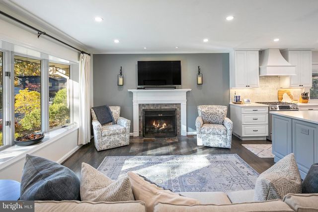 4021 N RICHMOND ST, Arlington, VA 22207