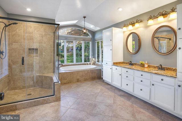 4021 N RICHMOND ST, Arlington, VA 22207