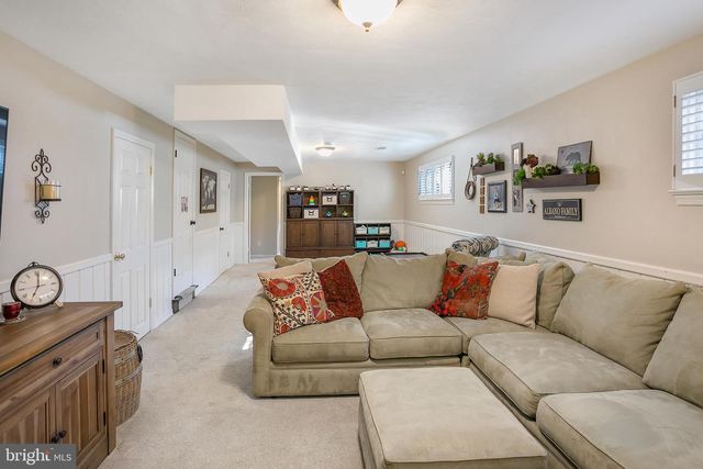 4021 N RICHMOND ST, Arlington, VA 22207