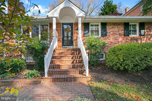 4021 N RICHMOND ST, Arlington, VA 22207