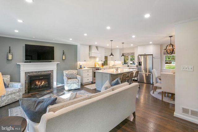 4021 N RICHMOND ST, Arlington, VA 22207