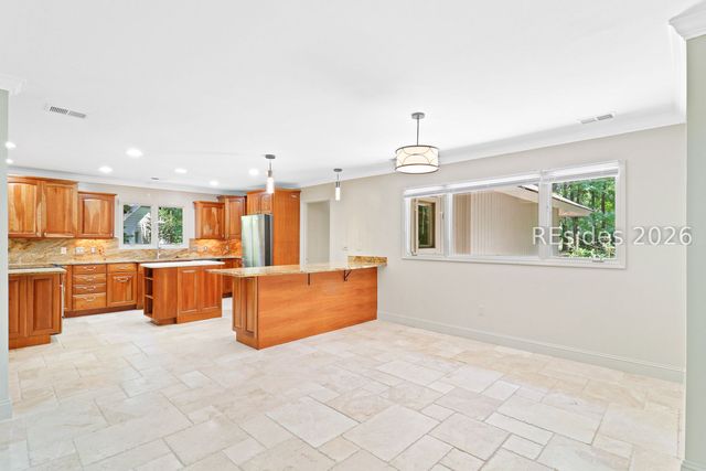 3 Deerfield Rd, Hilton Head Island, SC 29926