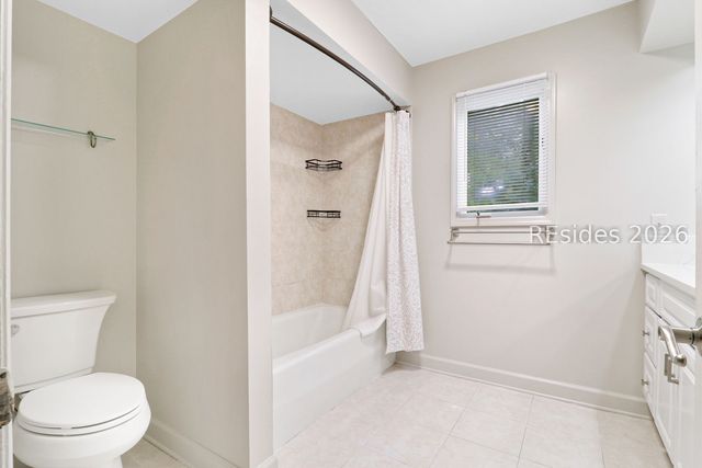 3 Deerfield Rd, Hilton Head Island, SC 29926