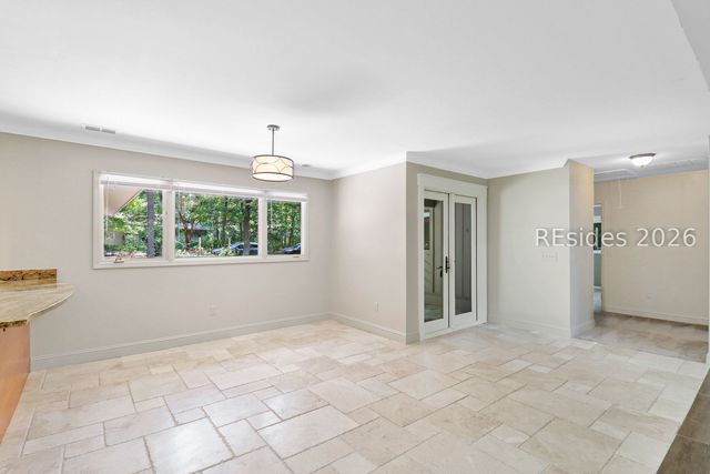 3 Deerfield Rd, Hilton Head Island, SC 29926
