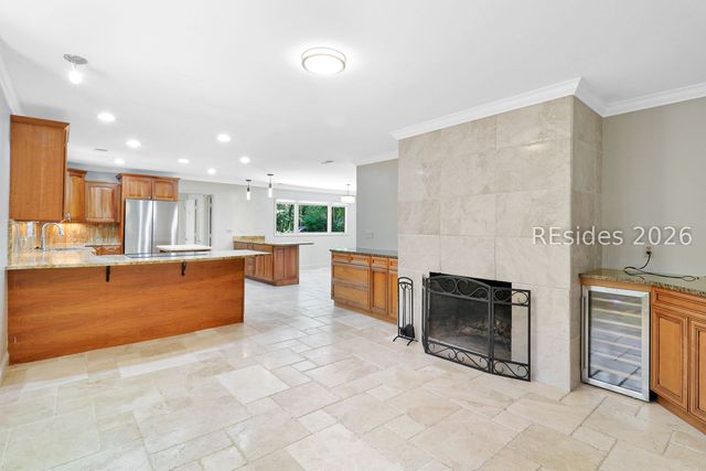 3 Deerfield Rd, Hilton Head Island, SC 29926