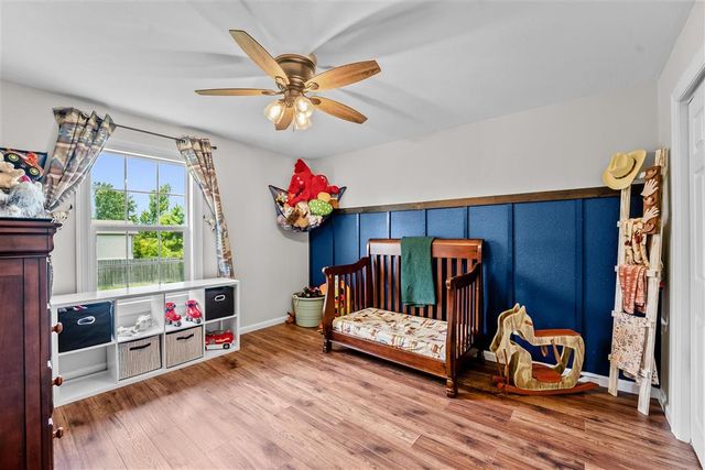 111 E Park Manor, Moss Bluff, LA 70611