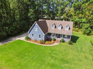 121 W Allison Circle, Carrollton, GA 30117