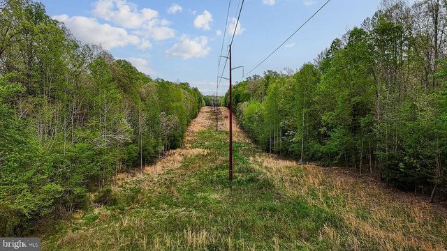 10201 SHAWNEE LN, Spotsylvania, VA 22553