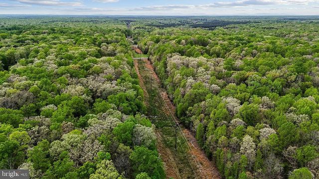 10201 SHAWNEE LN, Spotsylvania, VA 22553