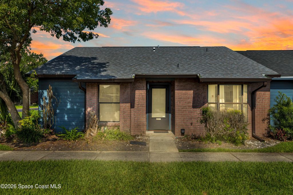 2501 King Oak Circle, St. Cloud, FL 34769