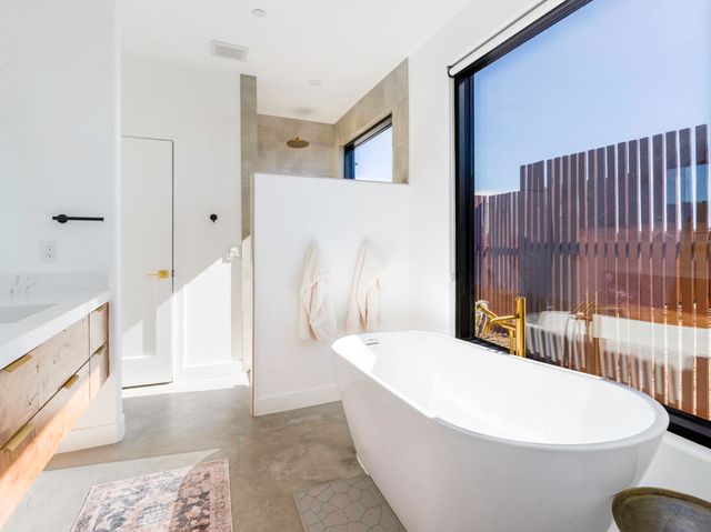 59130 Reche Road, Landers, CA 92285