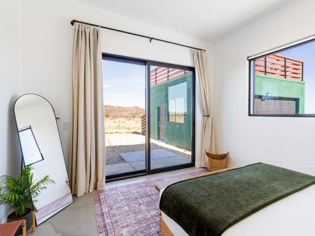 59130 Reche Road, Landers, CA 92285