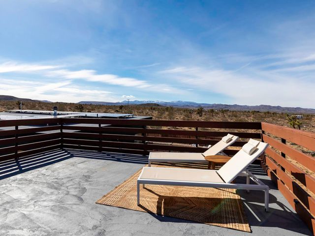 59130 Reche Road, Landers, CA 92285