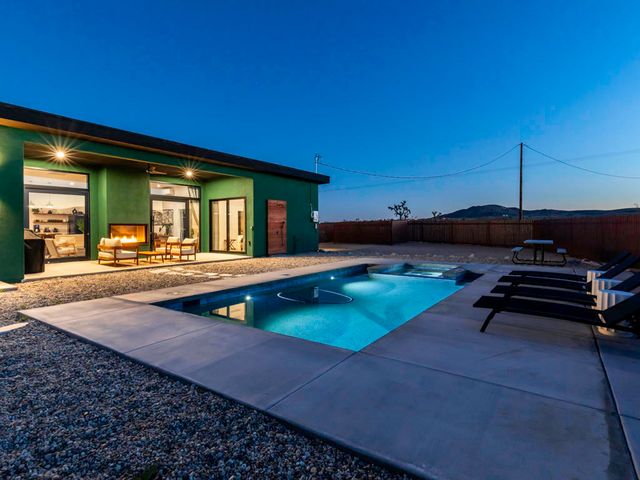 59130 Reche Road, Landers, CA 92285