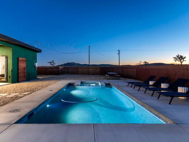 59130 Reche Road, Landers, CA 92285