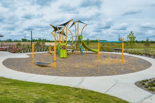 1510 Gentle Wind Court, Angleton, TX 77515