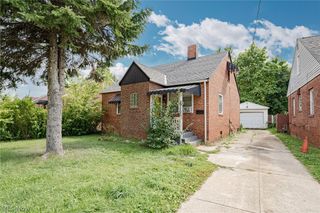 17106 Palda Drive, Cleveland, OH 44128