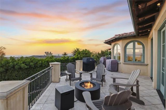 109 S Poinsettia Avenue, Manhattan Beach, CA 90266