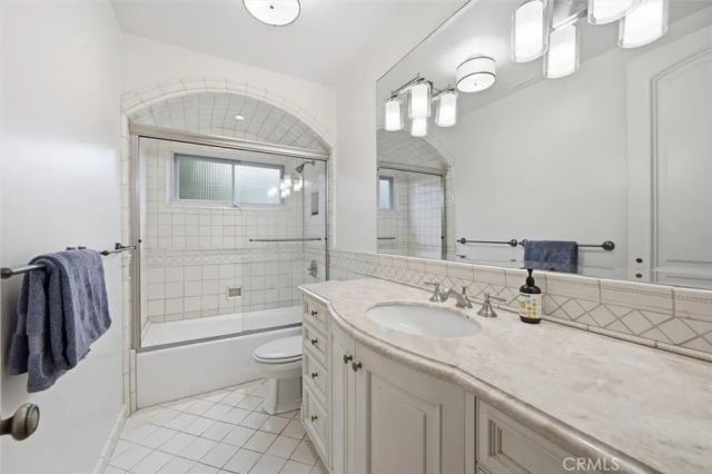 109 S Poinsettia Avenue, Manhattan Beach, CA 90266