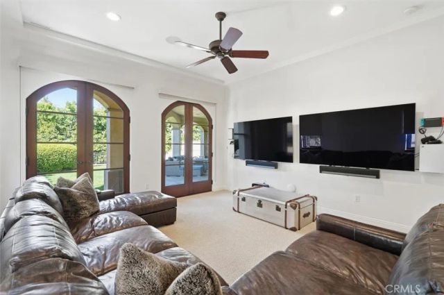 109 S Poinsettia Avenue, Manhattan Beach, CA 90266