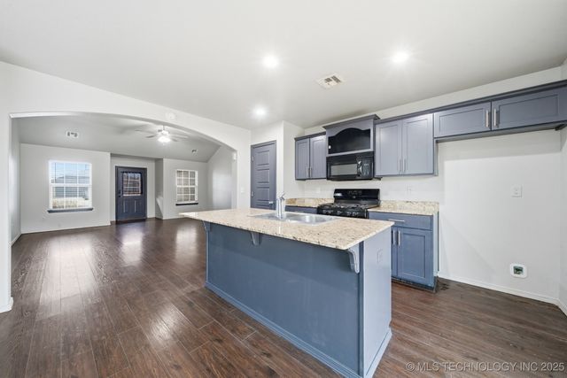 16029 S 88th East Avenue, Bixby, OK 74008