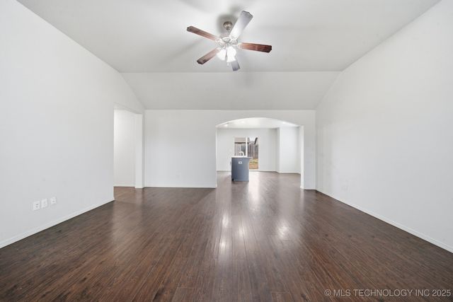 16029 S 88th East Avenue, Bixby, OK 74008