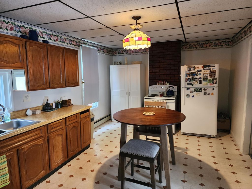 89 Oak Street, Lewiston, ME 04240 — photo 5