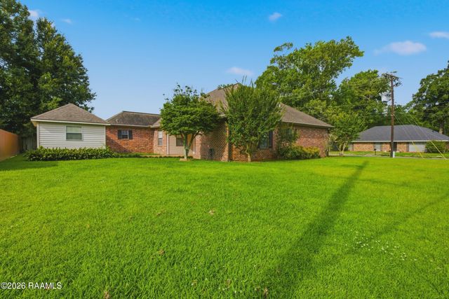 2105 Jasmine Drive, Opelousas, LA 70570