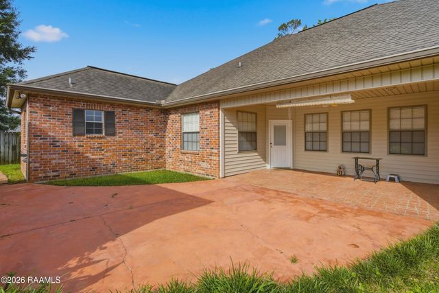 2105 Jasmine Drive, Opelousas, LA 70570