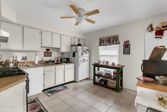 3503 Buckingham Circle, Middletown, NJ 07748