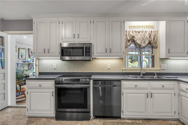 1625 Westcastle Dr, Henrico, VA 23238