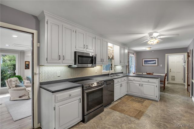 1625 Westcastle Dr, Henrico, VA 23238