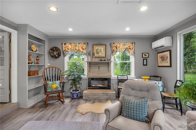 1625 Westcastle Dr, Henrico, VA 23238