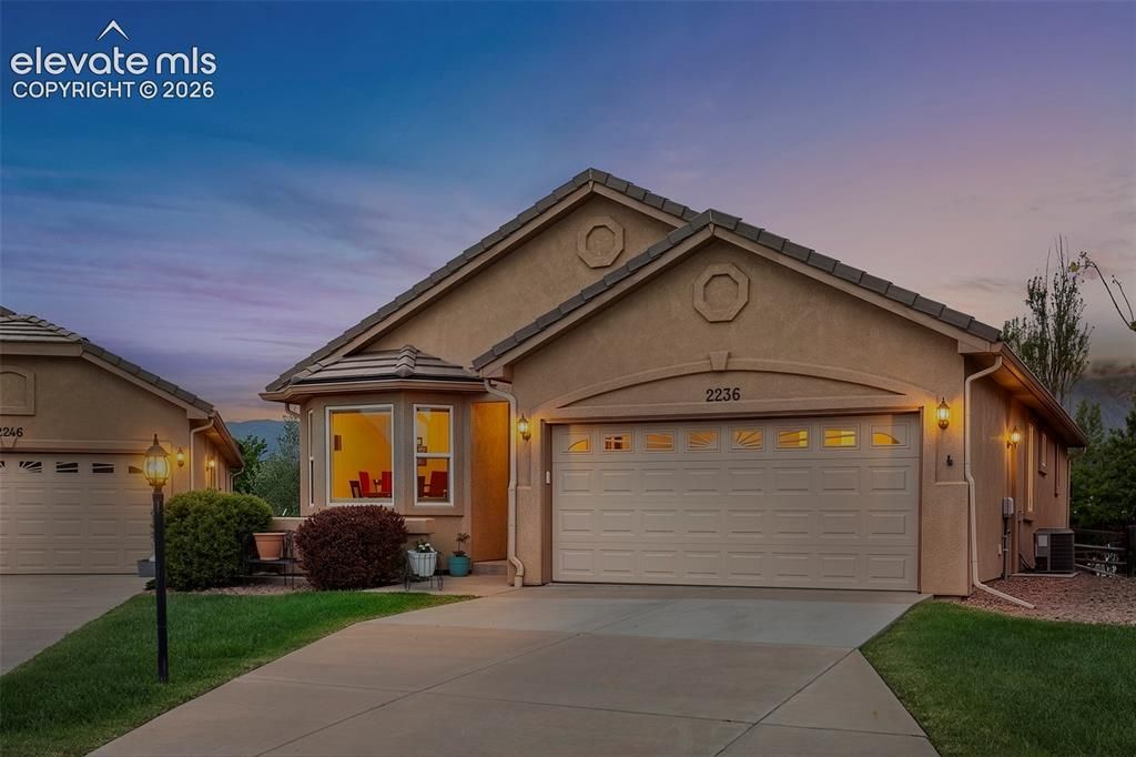 2236 Creek Valley Circle, Monument, CO 80132