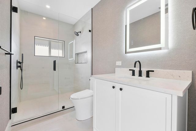 303 SW 14TH Place, Boca Raton, FL 33432