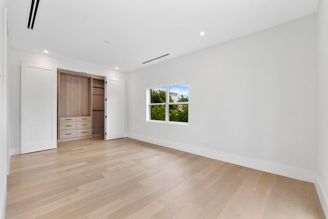 303 SW 14TH Place, Boca Raton, FL 33432