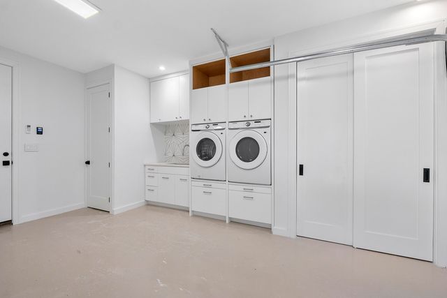 303 SW 14TH Place, Boca Raton, FL 33432