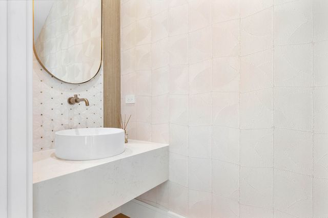 303 SW 14TH Place, Boca Raton, FL 33432