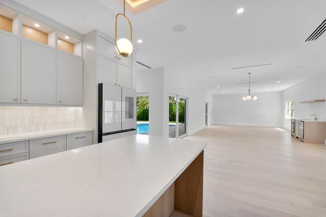 303 SW 14TH Place, Boca Raton, FL 33432