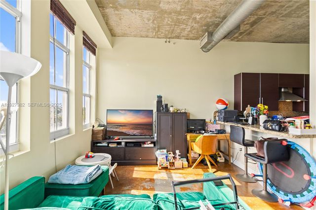 1789 NE Miami Gardens Dr W403, Miami, FL 33179