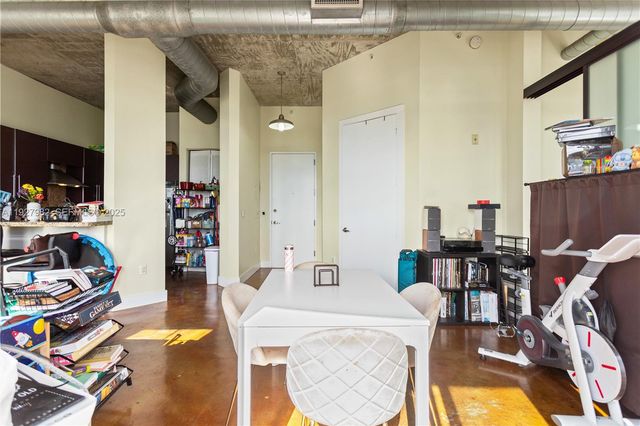 1789 NE Miami Gardens Dr W403, Miami, FL 33179