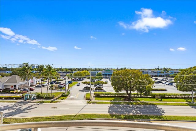 1789 NE Miami Gardens Dr W403, Miami, FL 33179