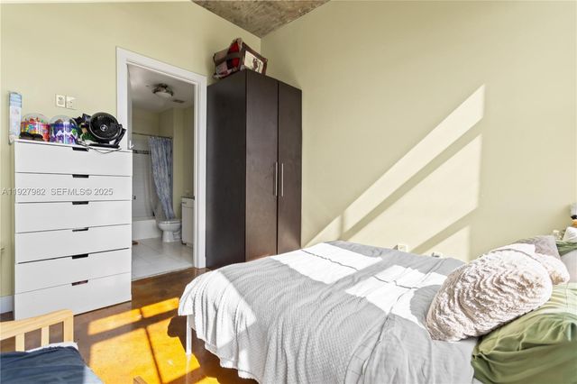 1789 NE Miami Gardens Dr W403, Miami, FL 33179