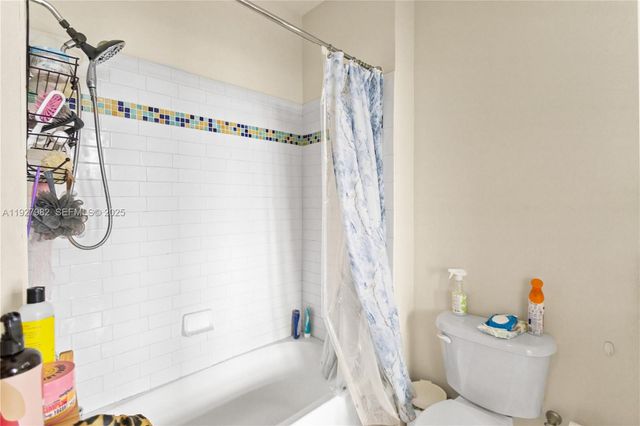 1789 NE Miami Gardens Dr W403, Miami, FL 33179