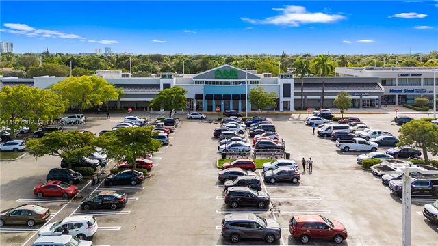 1789 NE Miami Gardens Dr W403, Miami, FL 33179